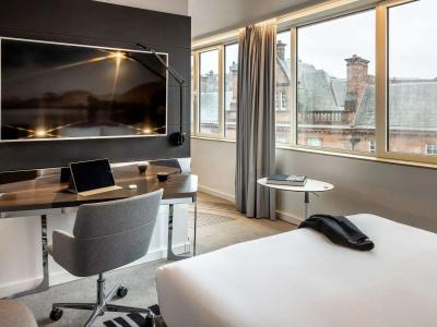 Novotel Edinburgh Centre - 63
