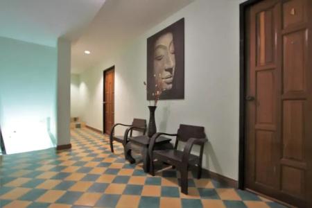 Karon Pool - 22