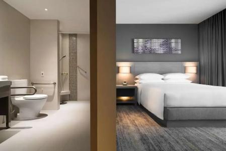 Hyatt Place Bangkok Sukhumvit - Sha Plus Certified - 9