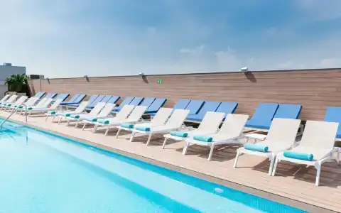 l'Azure 4* Sup - 19