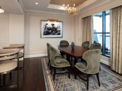 The Higgins New Orleans, Curio Collection By Hilton - 68