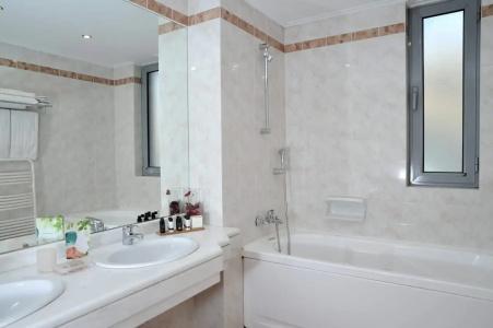Athens Atrium & Jacuzzi Suites - 33