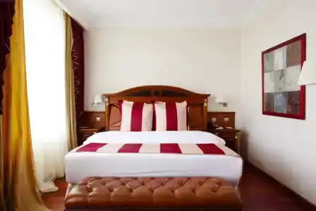 Crowne Plaza Minsk - 19