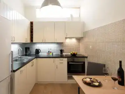 Mythos Suites - 44