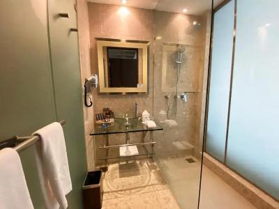 Novotel Bangkok Impact - 19