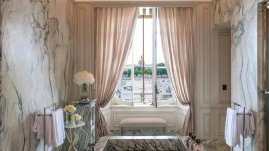 DE CRILLON - 81