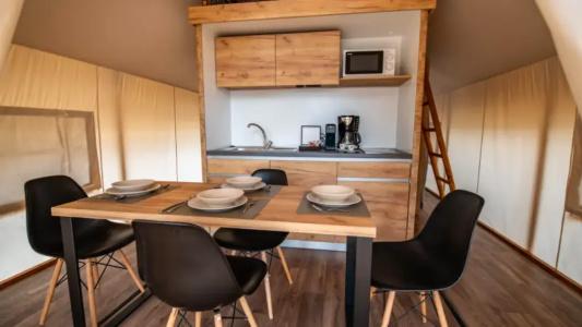 Arena One 99 Glamping - 42