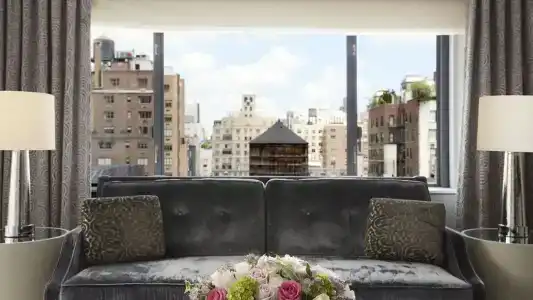 Loews Regency New York - 115