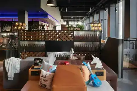 Moxy Edinburgh Fountainbridge - 17