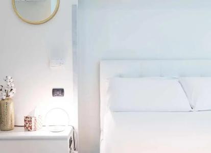 b&b Too Cute 2b Str8 - 82