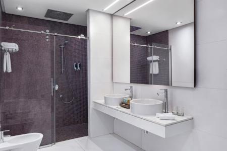 Four Points by Sheraton - 40