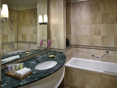 Mövenpick Resort & Spa Dead Sea - 77