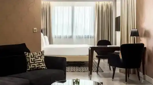 Ac Paris Porte Maillot By Marriott - 49