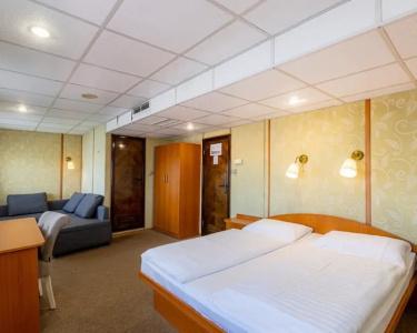 Grand Jules - Boat - 35