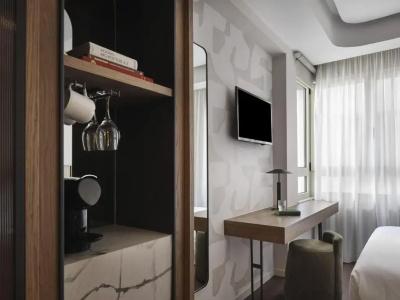 Electra Athens - 16