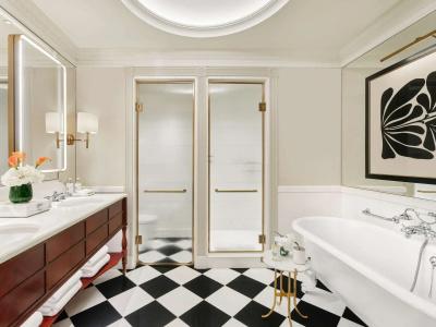 The Savoy - 75