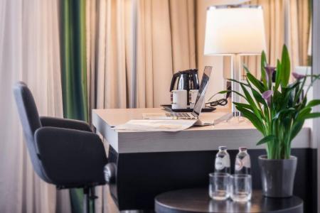 Park Inn by Radisson Leuven - 15