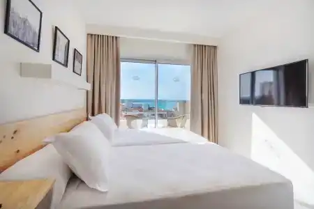 Hm Alma Beach - 64