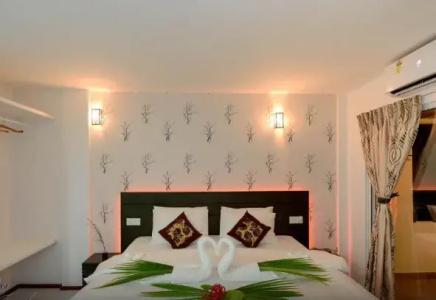 Crown Beach Maldives - 44