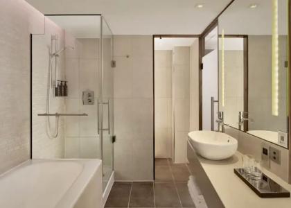 Sheraton Grand & Spa - 91
