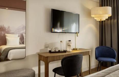 Hôtel Le Cardinal by Happyculture - 40