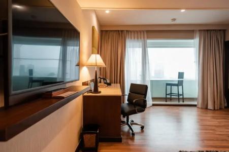Ramada Plaza by Wyndham Bangkok Menam Riverside - 24