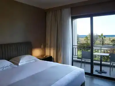 Pelagos Suites & Spa - 13