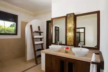 Fruit & Spice Wellness Zanzibar - 78