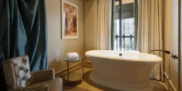 The Cromwell & Casino - 73