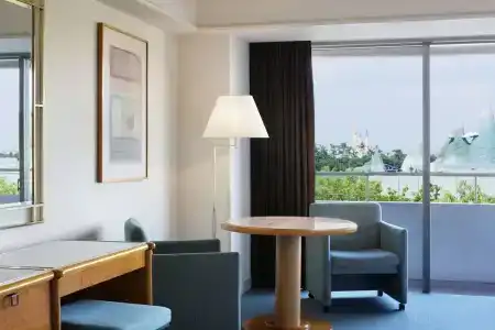 Sheraton Grande Tokyo Bay - 37