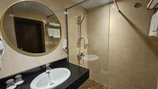 Golden Tulip Deira - 46