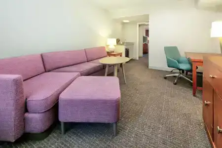 Crowne Plaza Arlington, An Ihg - 9
