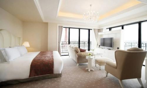 La Suite Kobe Harborland - 40