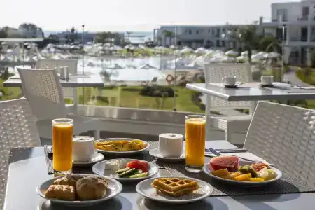 Sentido Asterias Beach Resort - 14