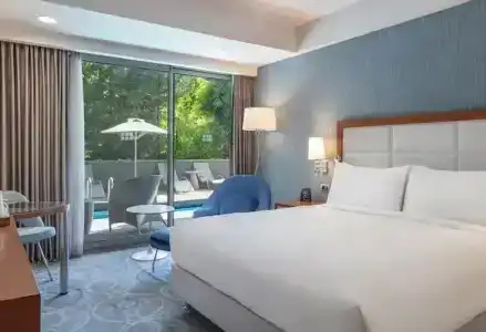 DoubleTree by Hilton Kusadasi - 50