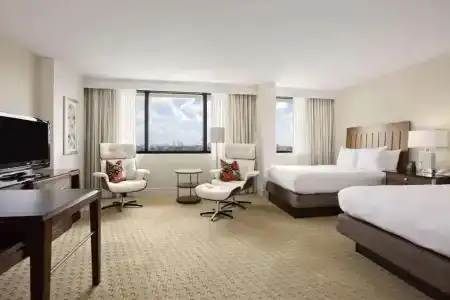Hilton Miami Airport Blue Lagoon - 71