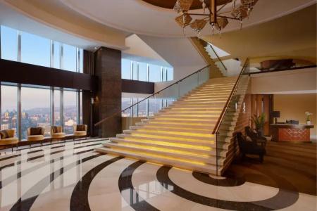 Ritz-Carlton - 31