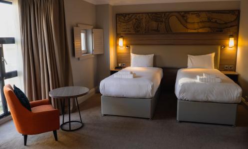 DoubleTree by Hilton London – Docklands Riverside - 12