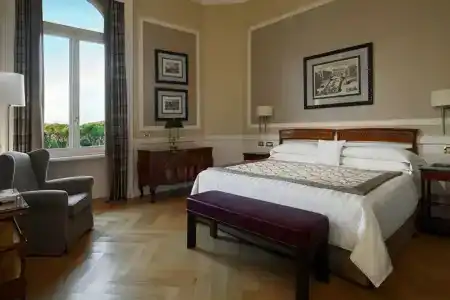 Rome Marriott Grand Flora - 46