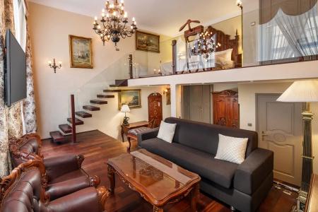 Iron Gate & Suites - 76