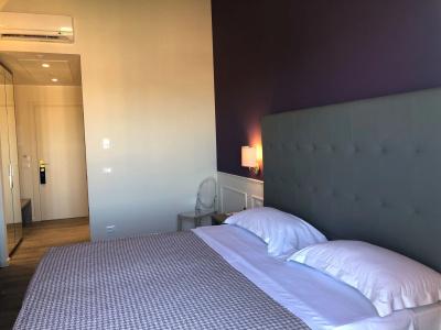 Savoia Regency - 68