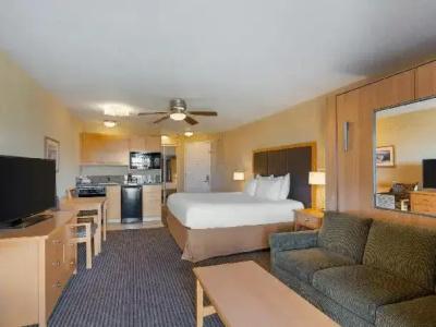 Best Western Plus Ocean View - 61