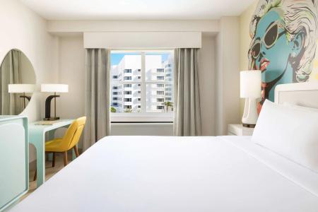 Hampton Inn Miami Beach - Mid Beach - 12