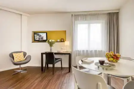 Citadines Sainte Catherine Brussels - 35