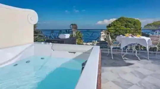 Luxury Villa Excelsior Parco - 100