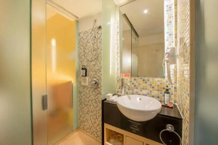 Best Western Kuta Beach - 63