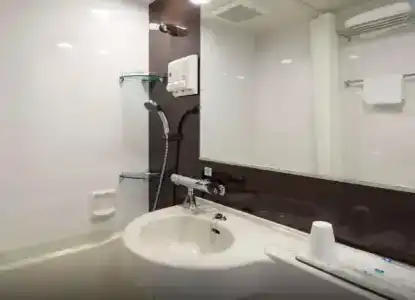 Comfort Osaka Shinsaibashi - 42