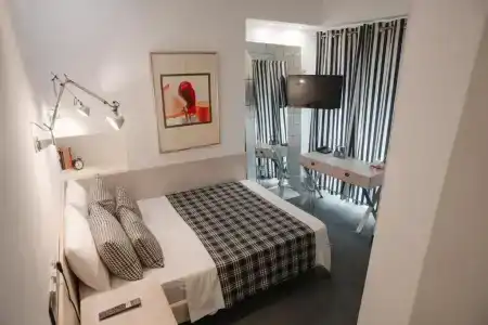 Andromeda Boutique - 1