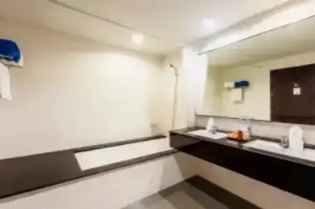Kata Sea Breeze Resort - Sha Plus - 73