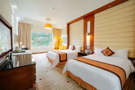 Royal Halong - 58